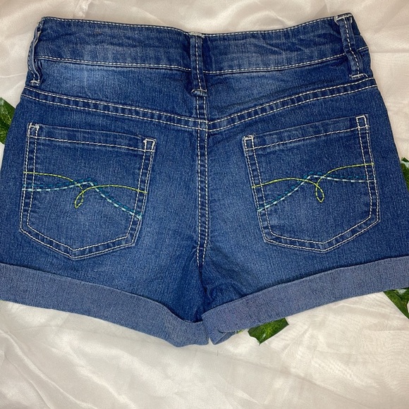 FALLS CREEK SHORTS • SIZE 8 • NEON GREEN HARDWARE & STITCHING • NWOT - Picture 9 of 10